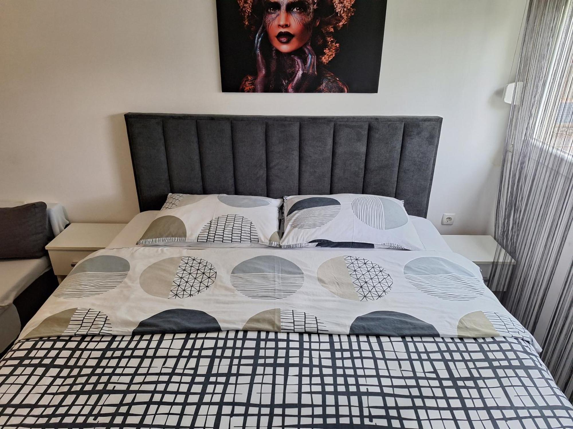 Apartment Sven Vinkovci Eksteriør billede