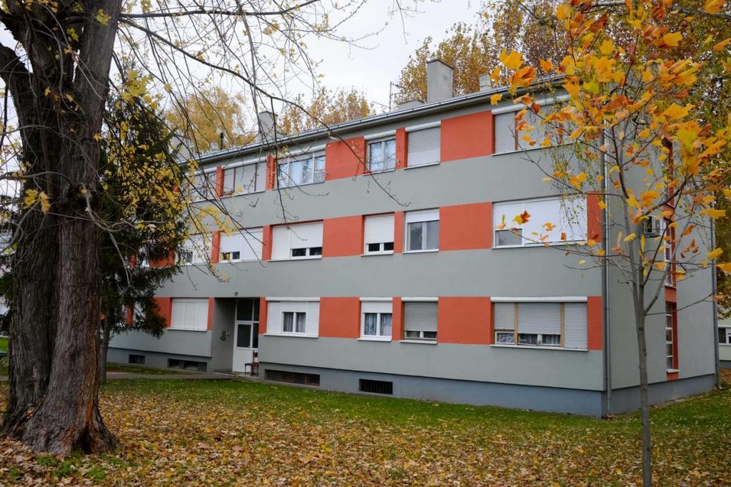 Apartment Sven Vinkovci Eksteriør billede